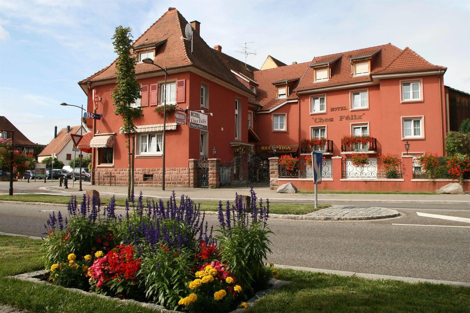 Hotel Chez Felix Eguisheim Bagian luar foto